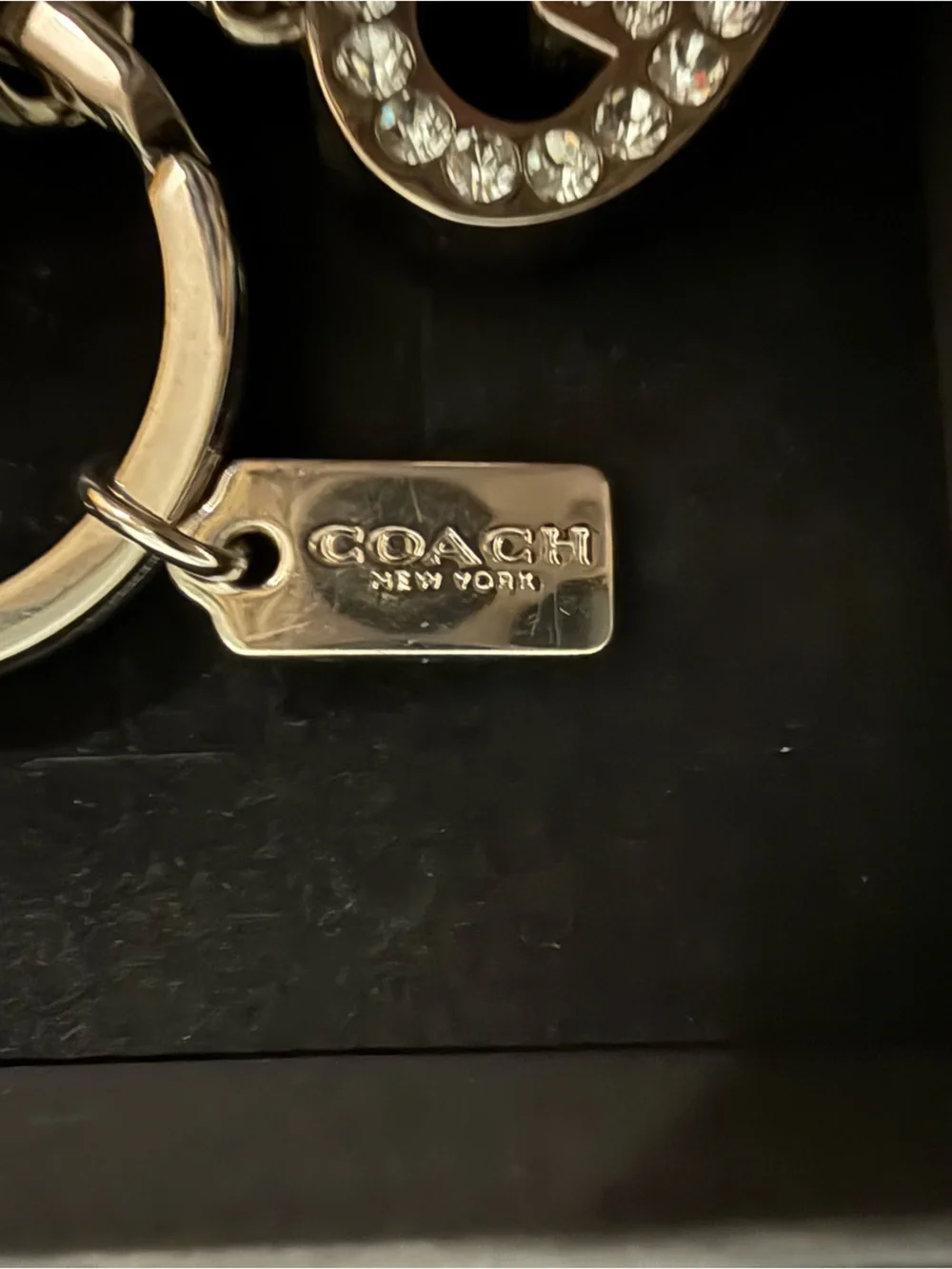Coach Poppy Pave Crystal Heart Keyring with Coach Hangtag in silver tone 🩶
